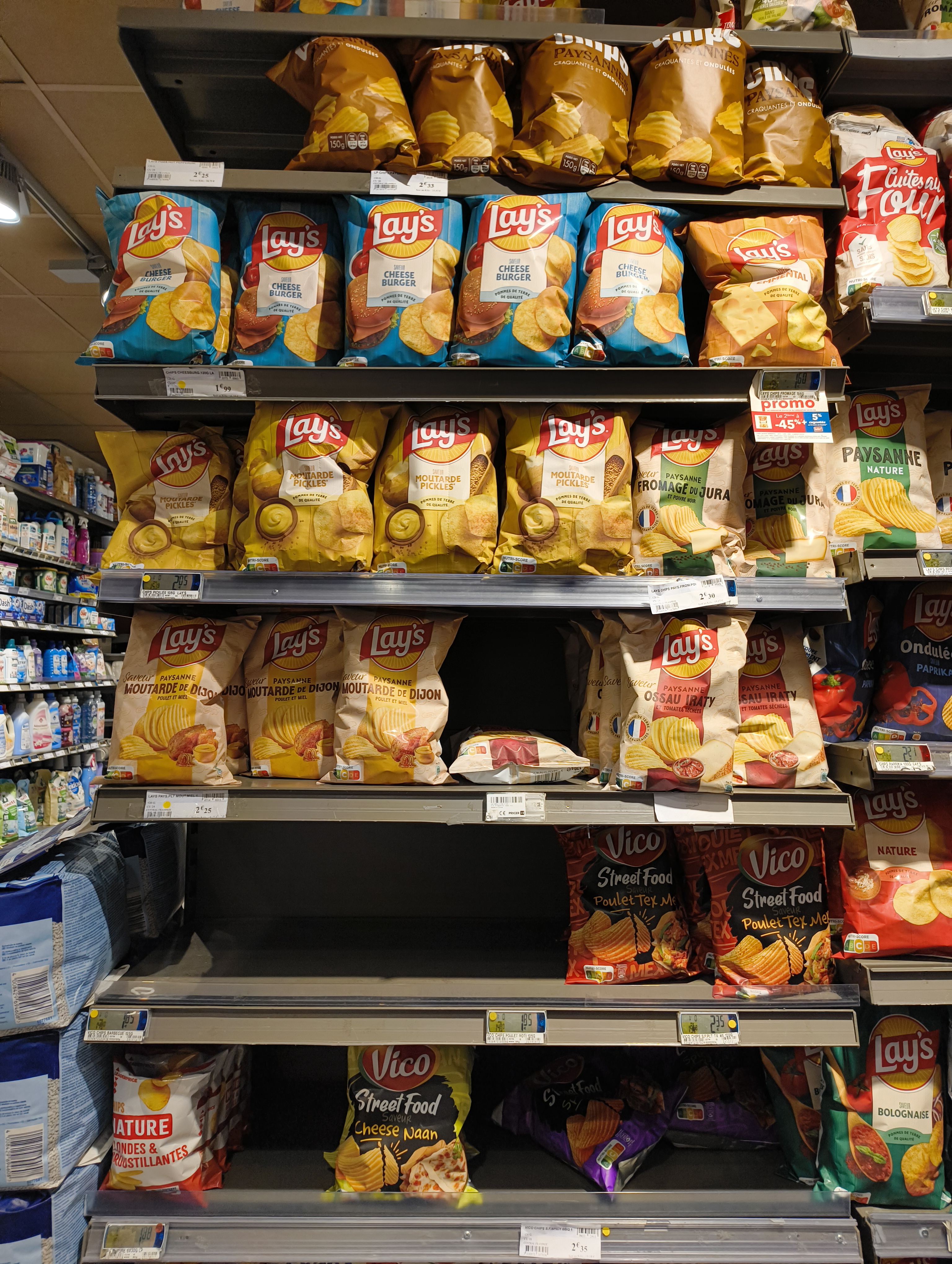 The Lay's aisle of the Franprix near the Gare de l'Est, Paris, photographed 17 May 2026